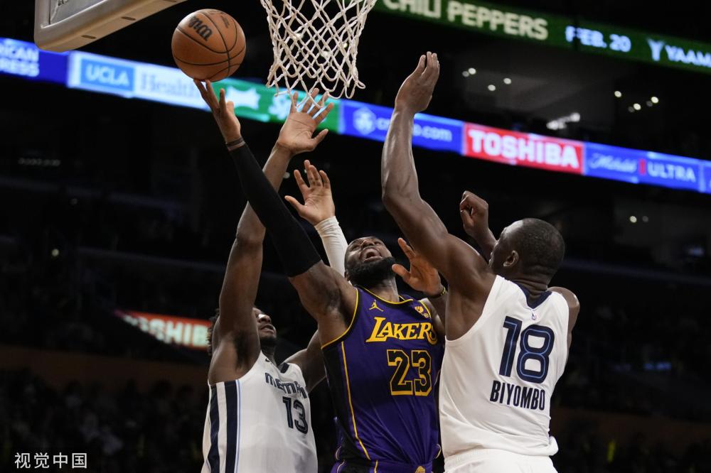 表现出色 表现出色