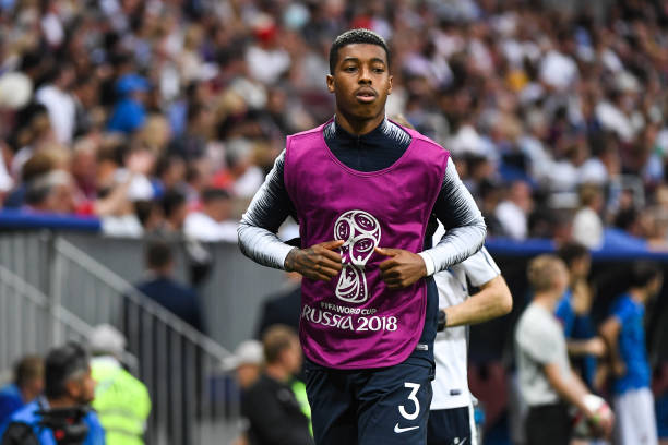 崛起都与俱 崛起都与俱